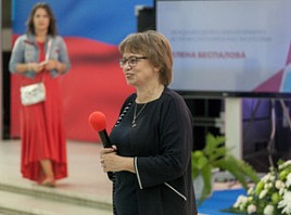 Елена Беспалова представила читателям книгу «Памятник Н.М Карамзину в Симбирске»