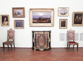 Выставка, посвященная 75-летию Ульяновской области, работает в Ульяновском областном художественном музее