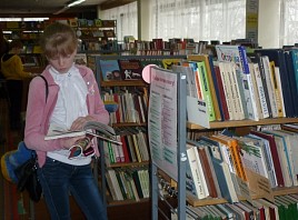 В дни долгожданных осенних каникул Аксаковка приглашает школьников и жителей города в библиотеку