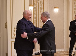 ULGOV.RU: Александр Лукашенко и Алексей Русских обсудили вопросы развития молодёжного сотрудничества между Республикой Беларусь и Ульяновской областью